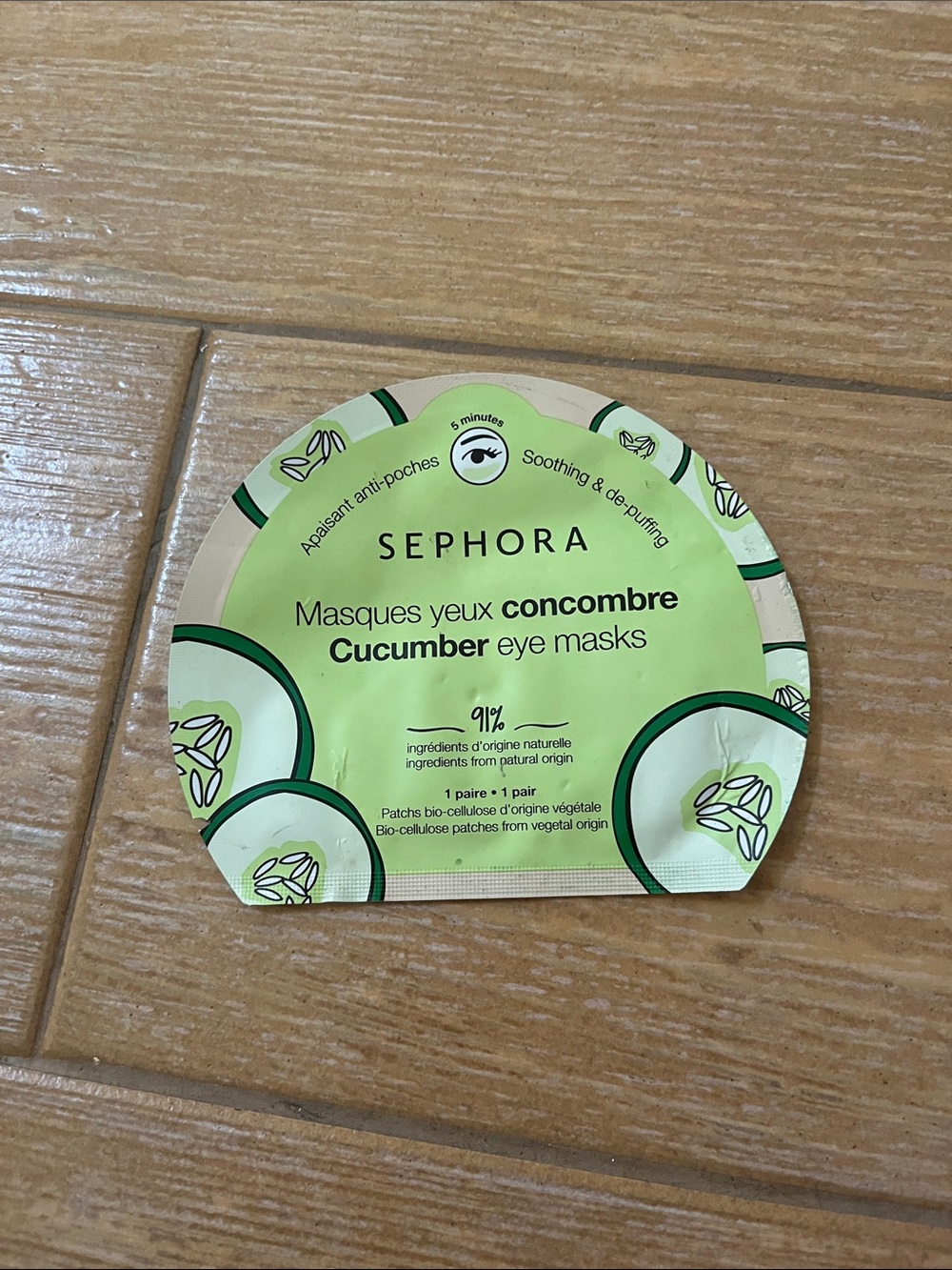 SEPHORA Cucumber Eye Masks — Light Green Soothing Patches